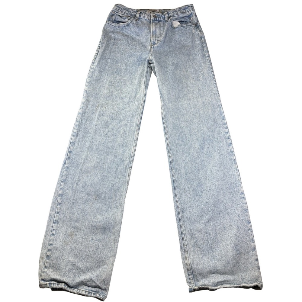 Abercrombie & Fitch The 90s Relaxed Jeans Womens 28 Blue Light Wash High Rise